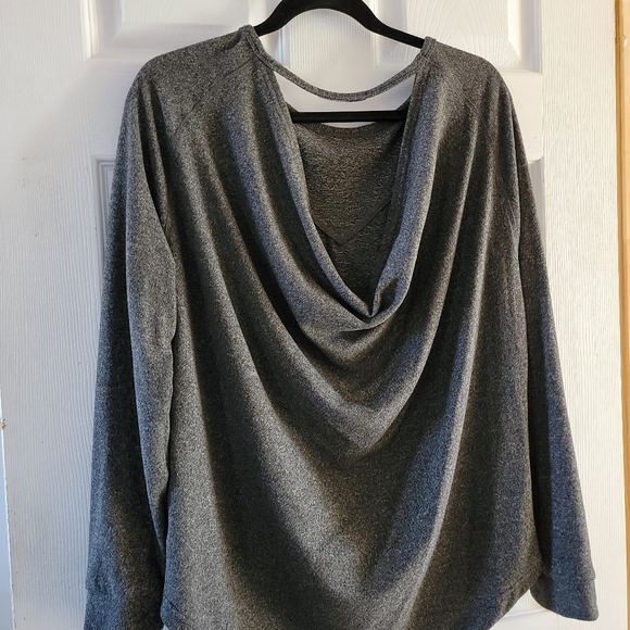 Long sleeve shirt - Picture 2 of 3